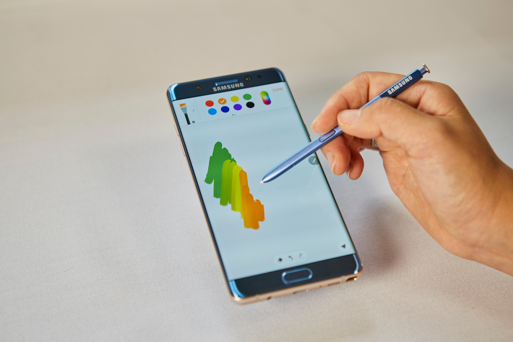 Samsung til Galaxy Note7 ejere: Sluk mobiltelefonen!