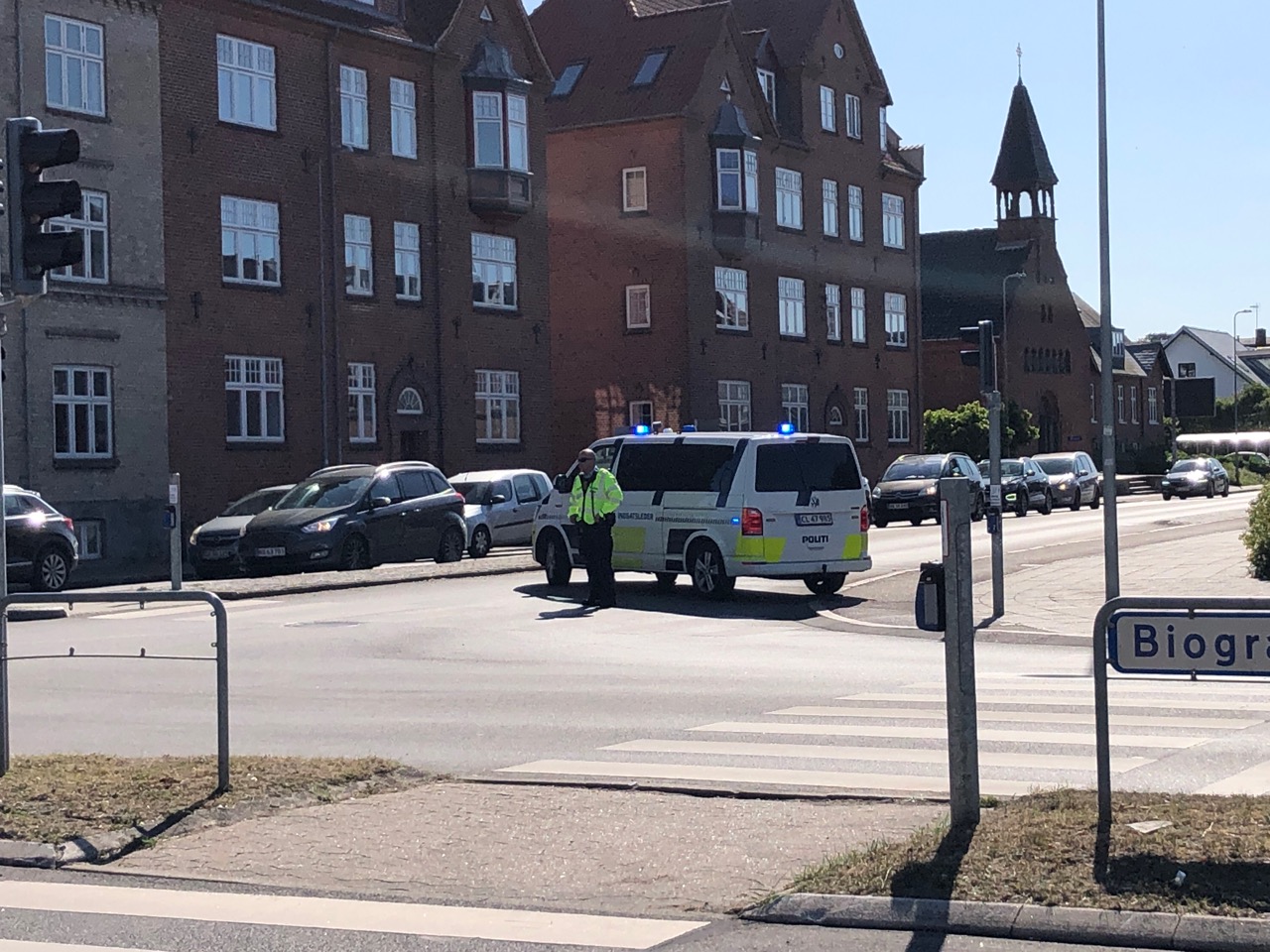 Ældre ægtepar ramt af bil