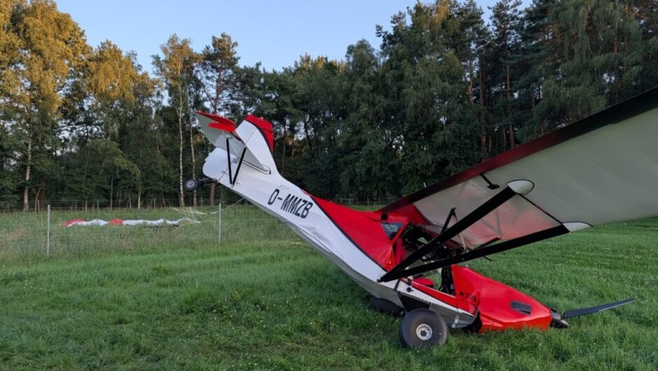 Ultraletfly styrtet ned.